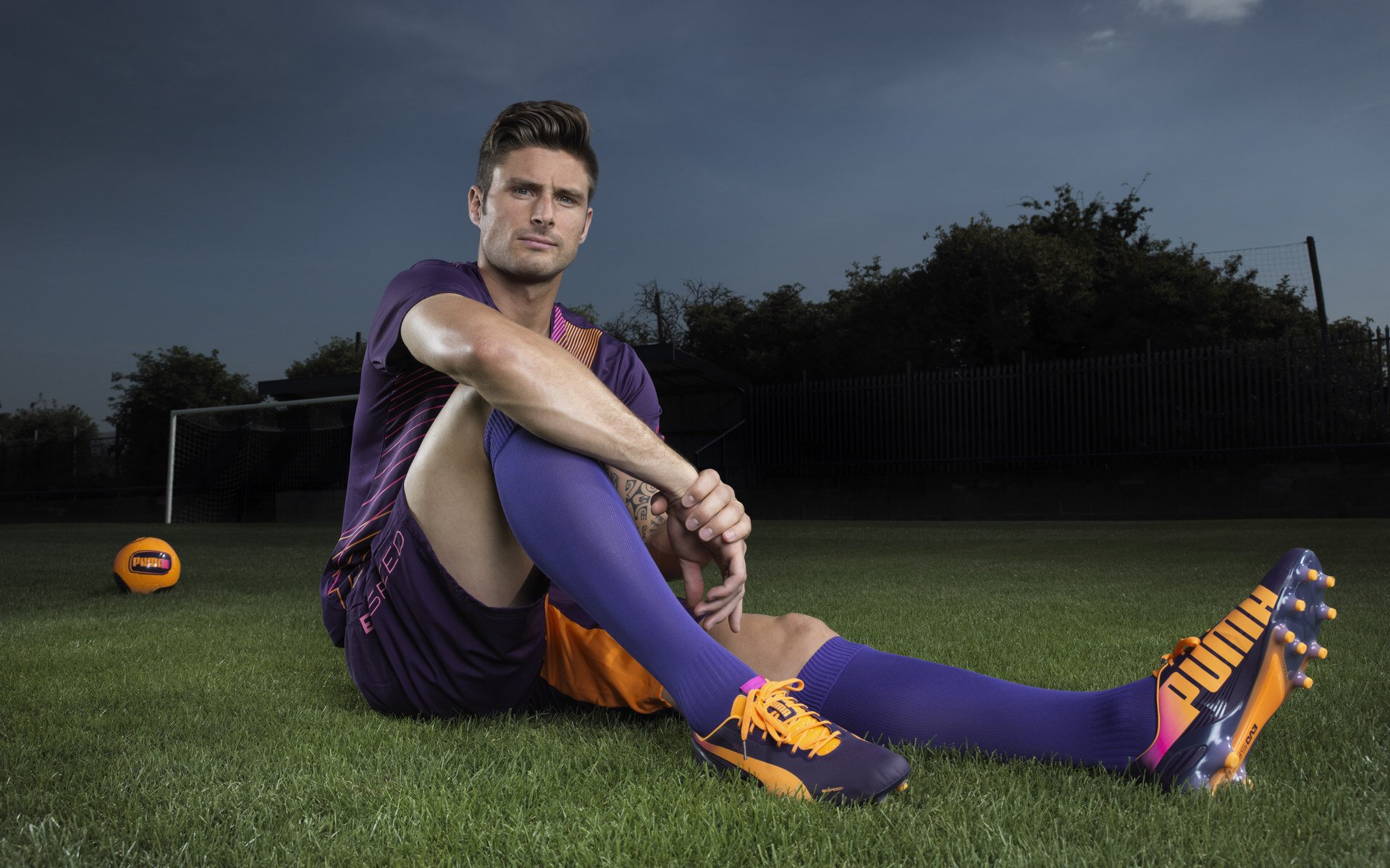 世界杯三四名决赛 门将抢镜 多次神扑力保零封